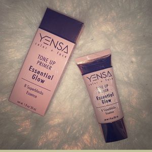YENSA tone up primer essential glow